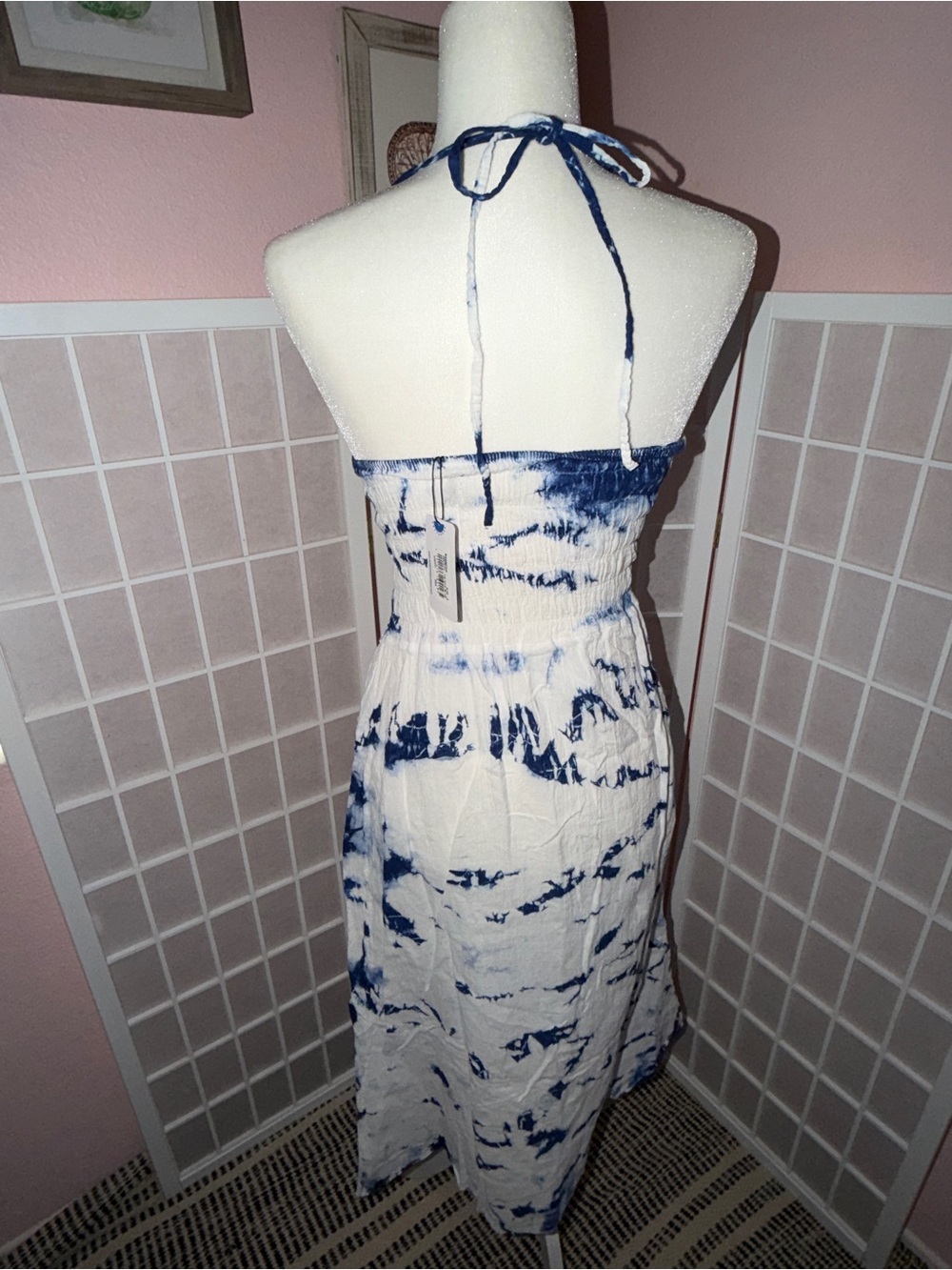 Seaspice Resort Wear Blue and White Tie-Dye Smocked Maxi Dress
NWT - Picture 9 of 10